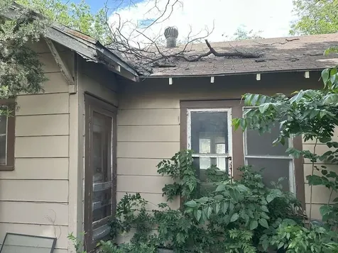 1512 4th Street Brownwood TX 76801