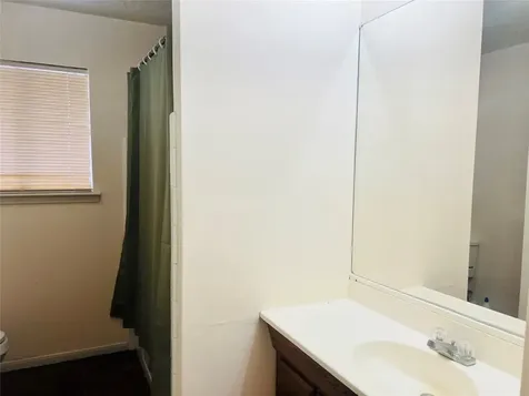 12614 Hunting Briar Drive Houston TX 77099