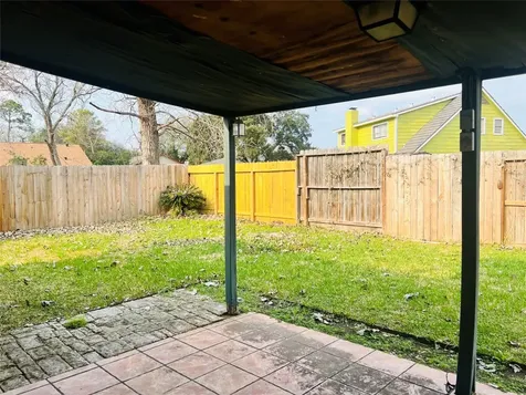 12614 Hunting Briar Drive Houston TX 77099