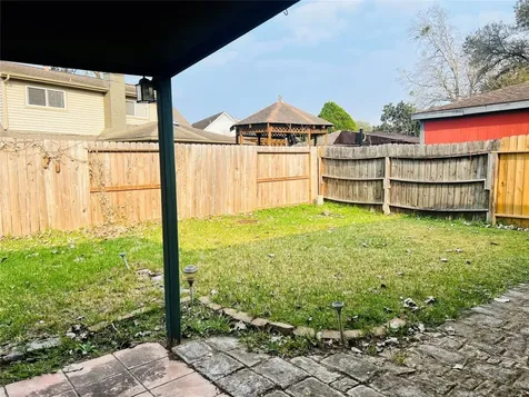 12614 Hunting Briar Drive Houston TX 77099