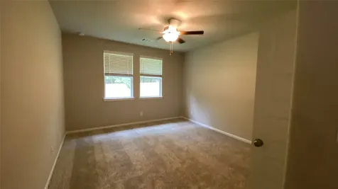 7059 Silverleaf Oak Street Conroe TX 77304