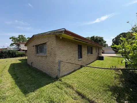 8806 Glenloch Drive Houston TX 77061