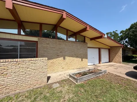 8806 Glenloch Drive Houston TX 77061