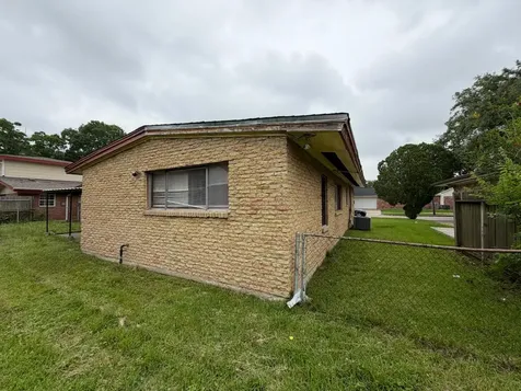 8806 Glenloch Drive Houston TX 77061