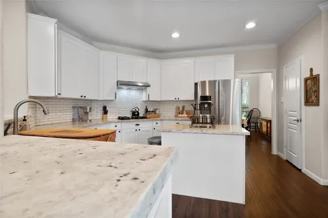 2311 Chasebrook Trail Trail W Kingwood TX 77345