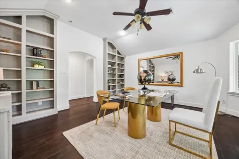 3122 Gannett Street Houston TX 77025
