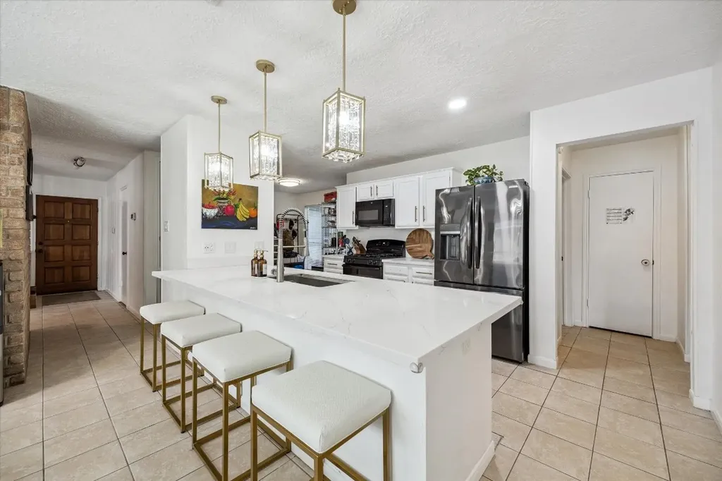 11526 Villa Heights Drive Houston TX 77066