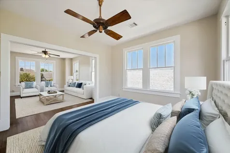 3910 Avenue R 1/2 Galveston TX 77550