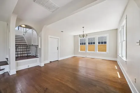 3910 Avenue R 1/2 Galveston TX 77550