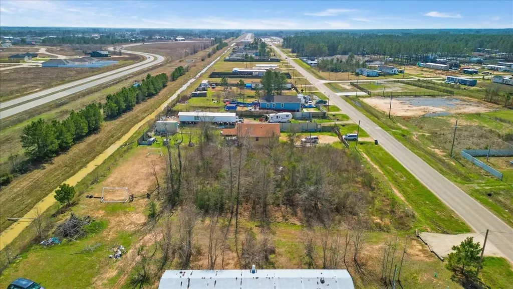 460 County Road 3570 Cleveland TX 77327