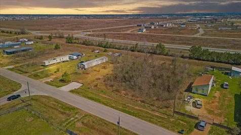 460 County Road 3570 Cleveland TX 77327
