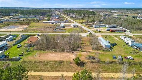 460 County Road 3570 Cleveland TX 77327