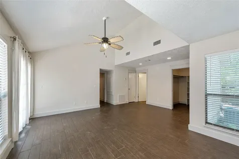 2824 S Logrun Circle The Woodlands TX 77380
