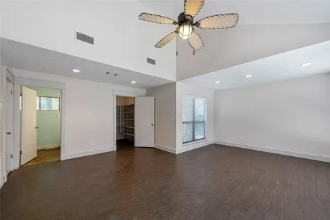 2824 S Logrun Circle The Woodlands TX 77380