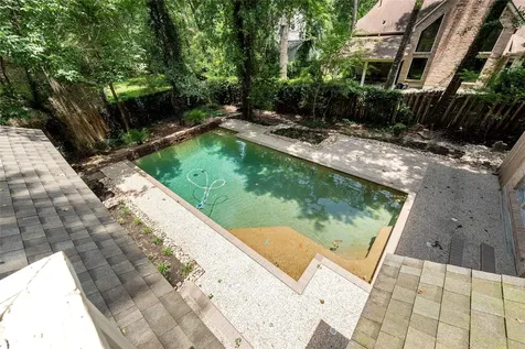 2824 S Logrun Circle The Woodlands TX 77380