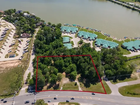 15201 Walden Road Montgomery TX 77356