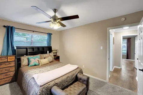 5133 Riverview Drive Alvin TX 77511