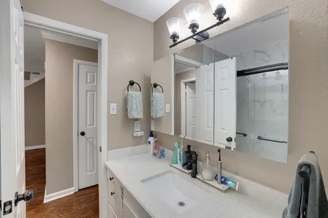 5133 Riverview Drive Alvin TX 77511