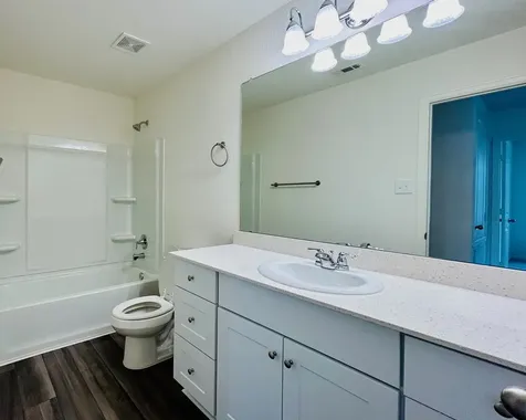 669 Amesbury Road Conroe TX 77316