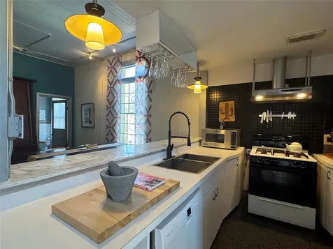1614 Avenue K Rear Galveston TX 77550
