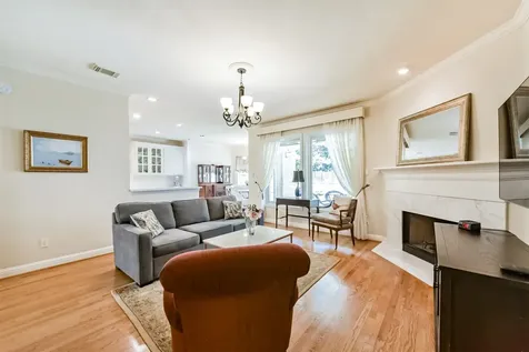 5346 Navarro Street Houston TX 77056