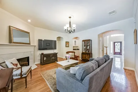 5346 Navarro Street Houston TX 77056