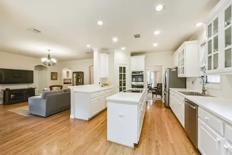 5346 Navarro Street Houston TX 77056