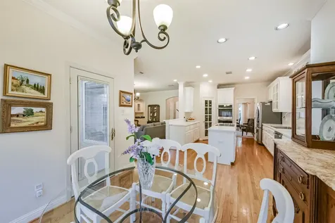 5346 Navarro Street Houston TX 77056
