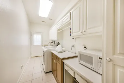 5346 Navarro Street Houston TX 77056
