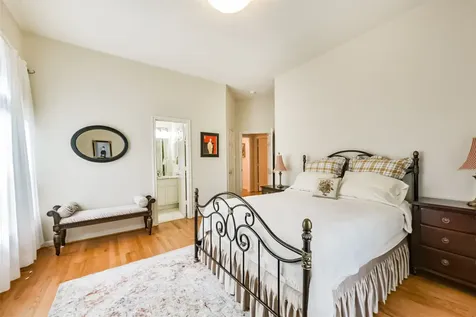 5346 Navarro Street Houston TX 77056