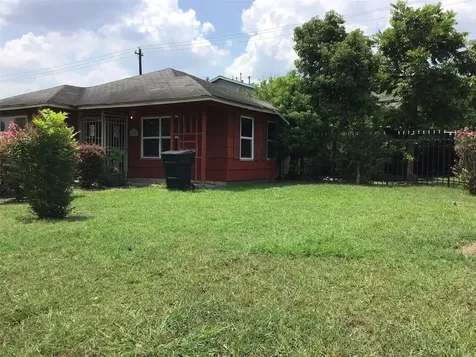 6702 Tierwester Street Houston TX 77021