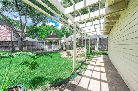 3702 Belle Grove Lane Sugar Land TX 77479