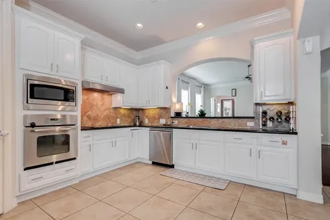 3043 Royal Oaks Grove Houston TX 77082