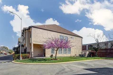 3043 Royal Oaks Grove Houston TX 77082
