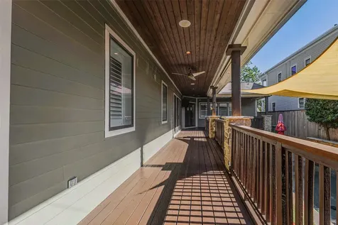 2219 Columbia Street Houston TX 77008