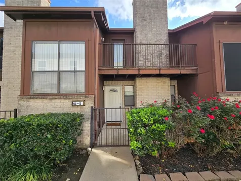 50 Evanston Street 5 Houston TX 77015