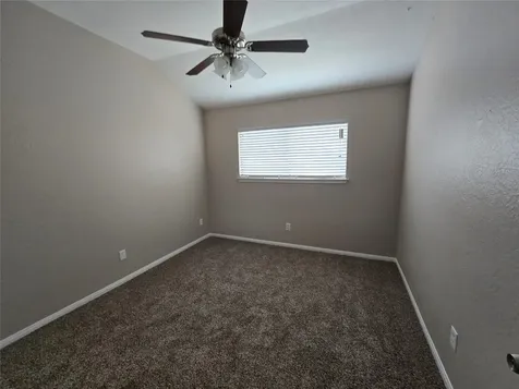50 Evanston Street 5 Houston TX 77015