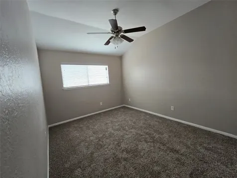 50 Evanston Street 5 Houston TX 77015