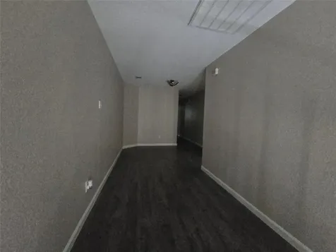 50 Evanston Street 5 Houston TX 77015