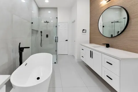 30 E Wedgemere Circle The Woodlands TX 77381