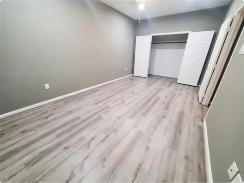 305 E Waring Dayton TX 77535
