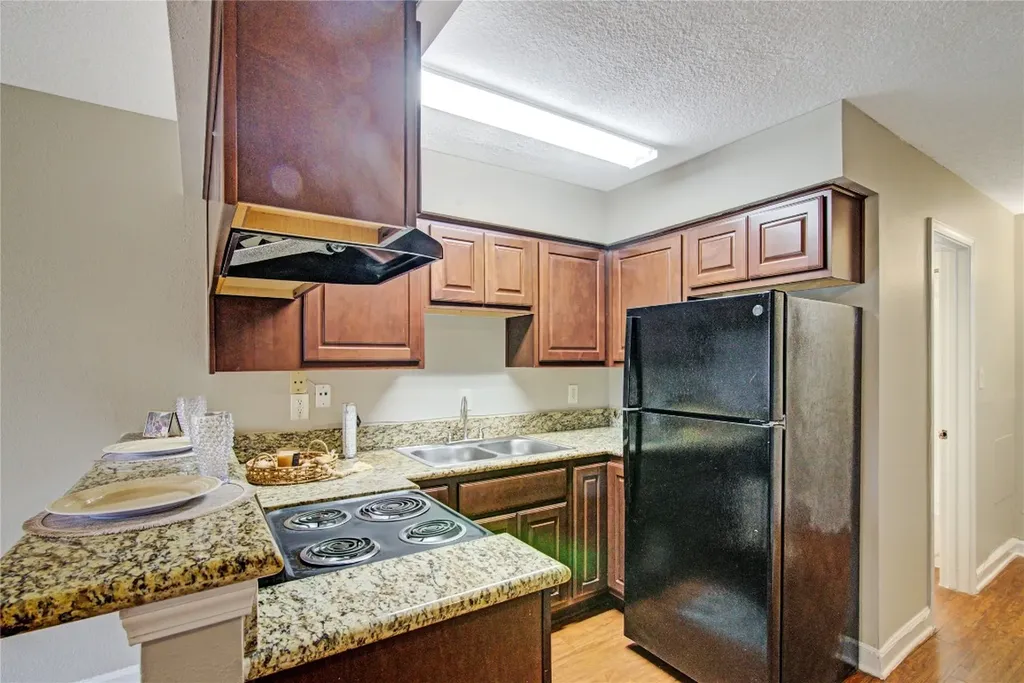 5701 Schumacher Lane 1 Houston TX 77057