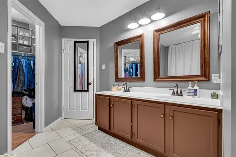 7842 Sunny Ridge Drive Houston TX 77095