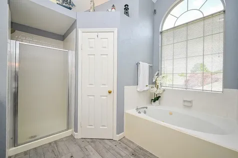 17518 Rustling Aspen Lane Houston TX 77095