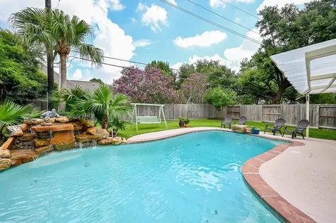 17518 Rustling Aspen Lane Houston TX 77095