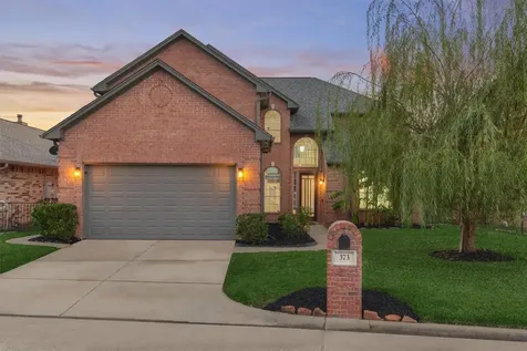 373 Bayshore Drive Montgomery TX 77356