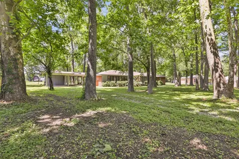 409 E Linney Street Dayton TX 77535