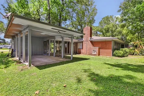 409 E Linney Street Dayton TX 77535