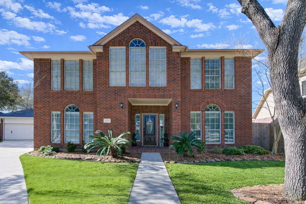 4007 Perry Knoll Court Sugar Land TX 77479