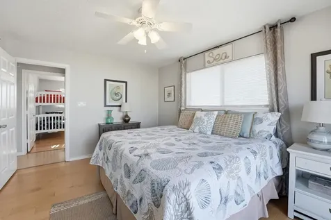 12902 John Reynolds Road Galveston TX 77554